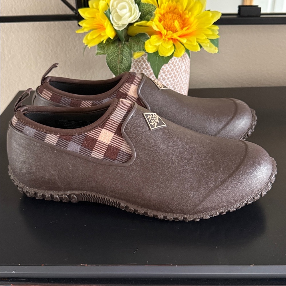 MUCK Women’s Muckster II Low Slip On - Picture 4 of 15